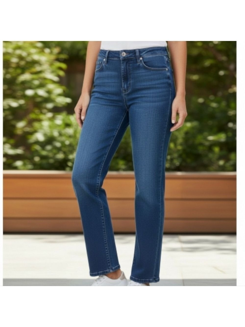 White House Black Market Straight Leg Crop Jeans Size 14